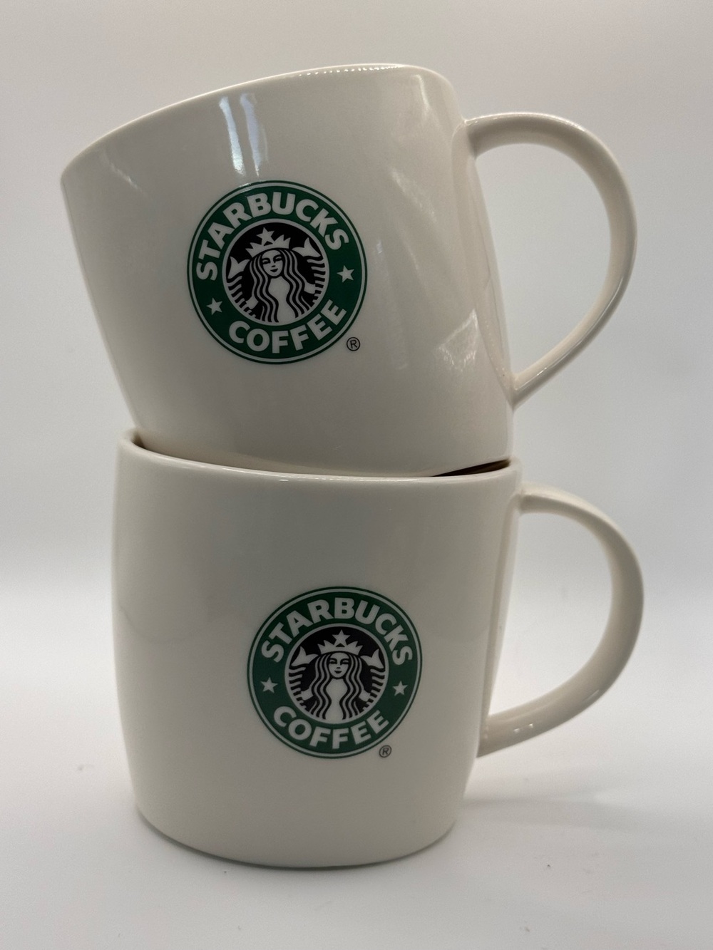 Set of 2 Starbucks 2008 New Bone China Off White Green Siren Logo Mug. 12 fl oz.